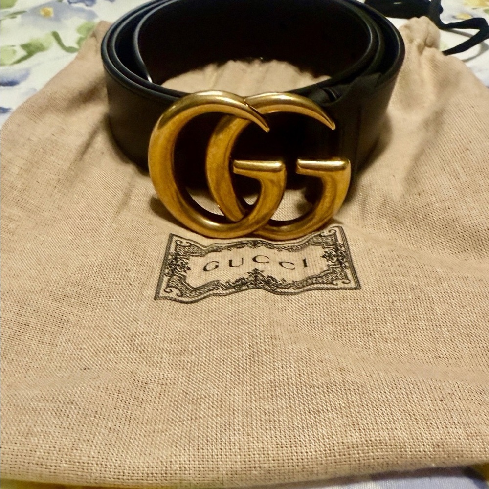 Gucci GG Marmont with Gold GG Buckle